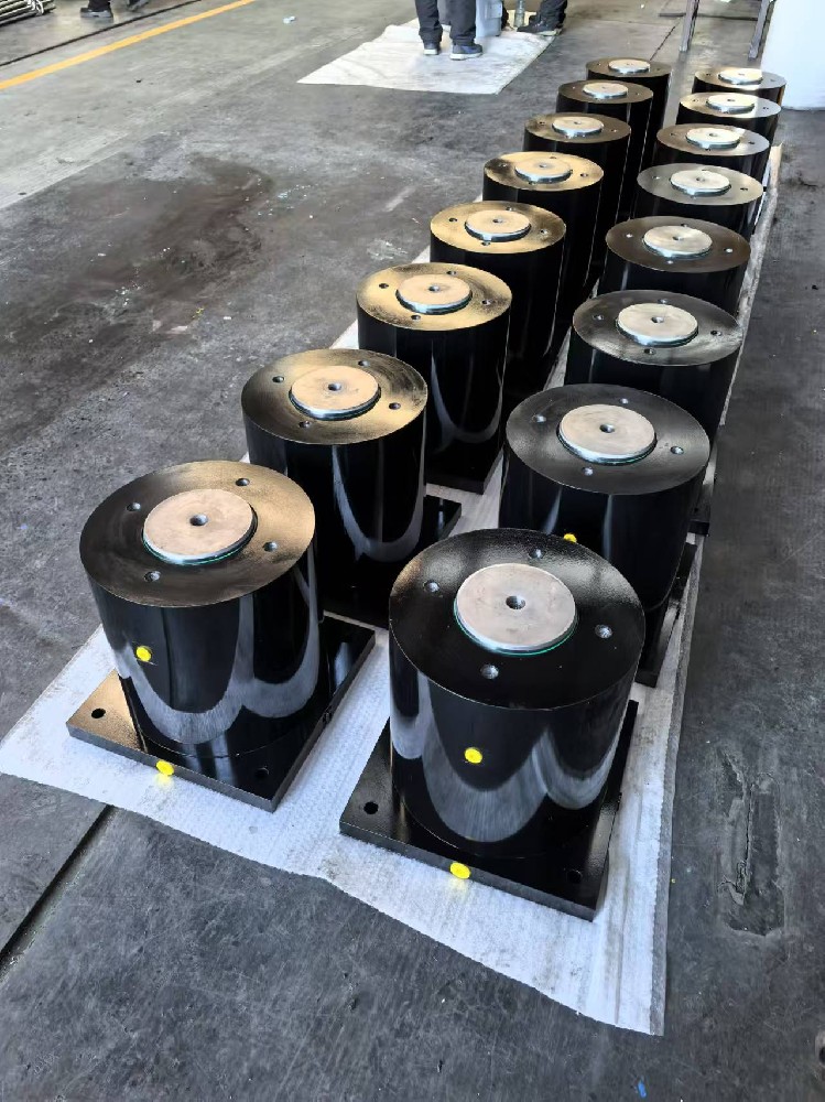 液压油缸在什么情况下需要配置专门的缓冲装置